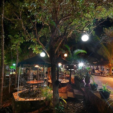 Villa Khadine Grand Vista Resort Coron Luaran gambar