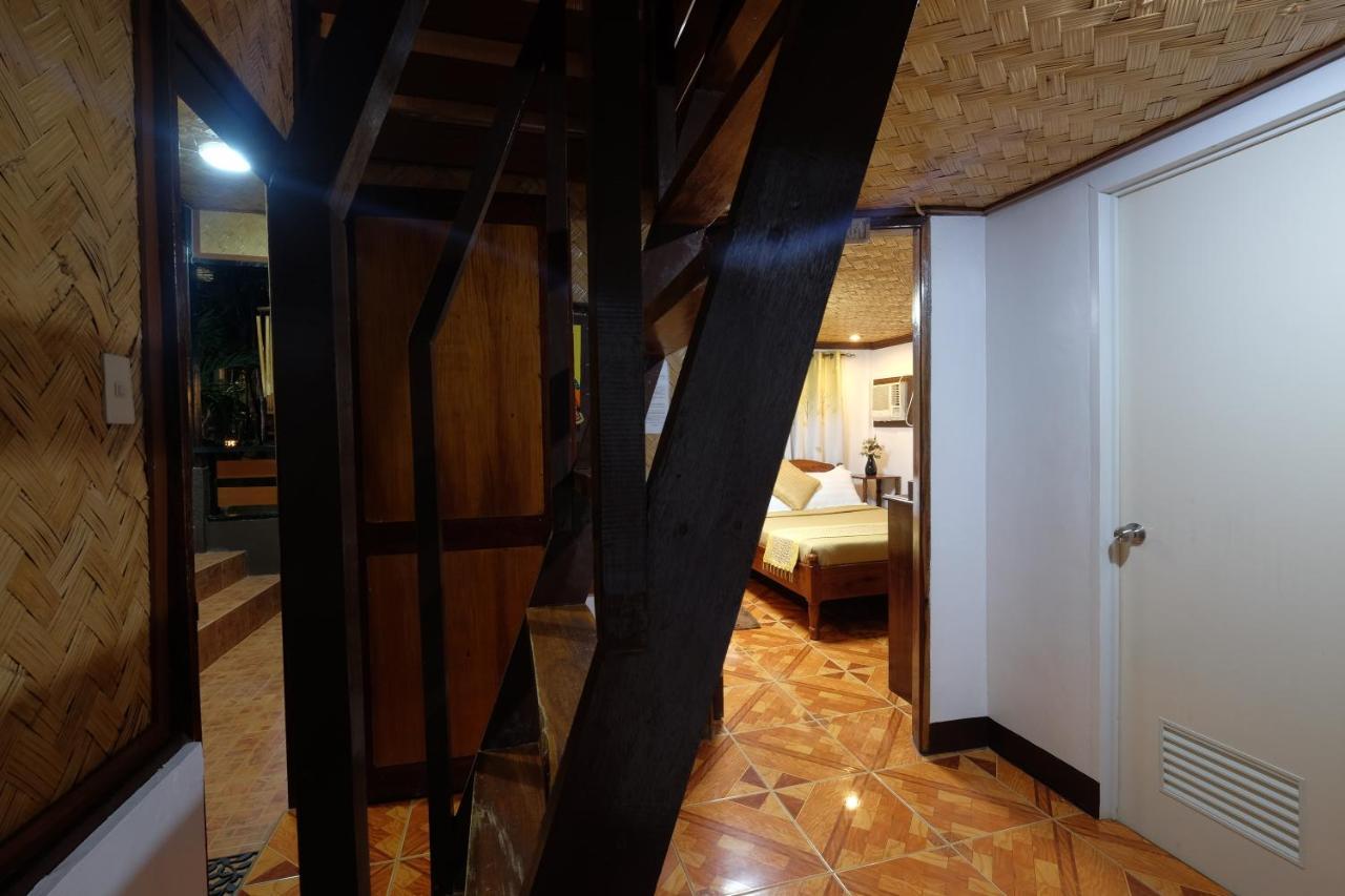Villa Khadine Grand Vista Resort Coron Luaran gambar