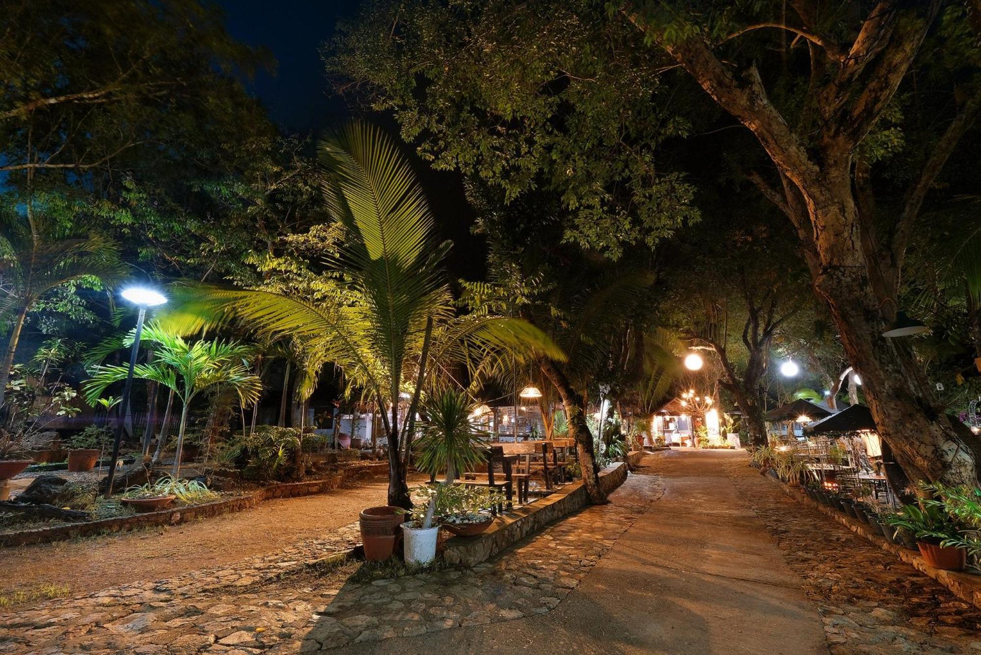 Villa Khadine Grand Vista Resort Coron Luaran gambar