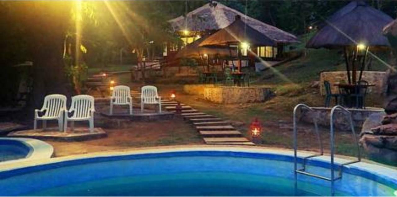 Villa Khadine Grand Vista Resort Coron Luaran gambar