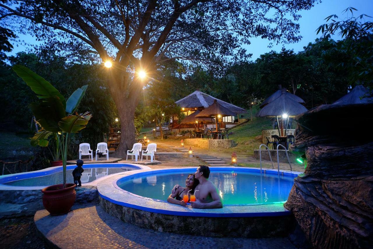 Villa Khadine Grand Vista Resort Coron Luaran gambar